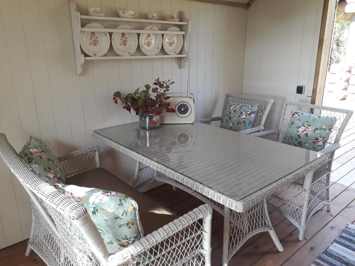 Paehkli Seaside Cottage With Cozy Outdoor Patio Koiguste Luaran gambar
